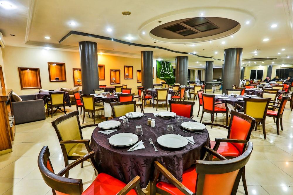 Hotel Al Bassatine Beni Mellal Exterior foto
