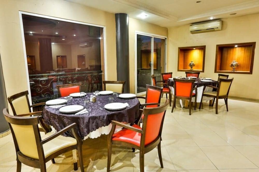Hotel Al Bassatine Beni Mellal Exterior foto
